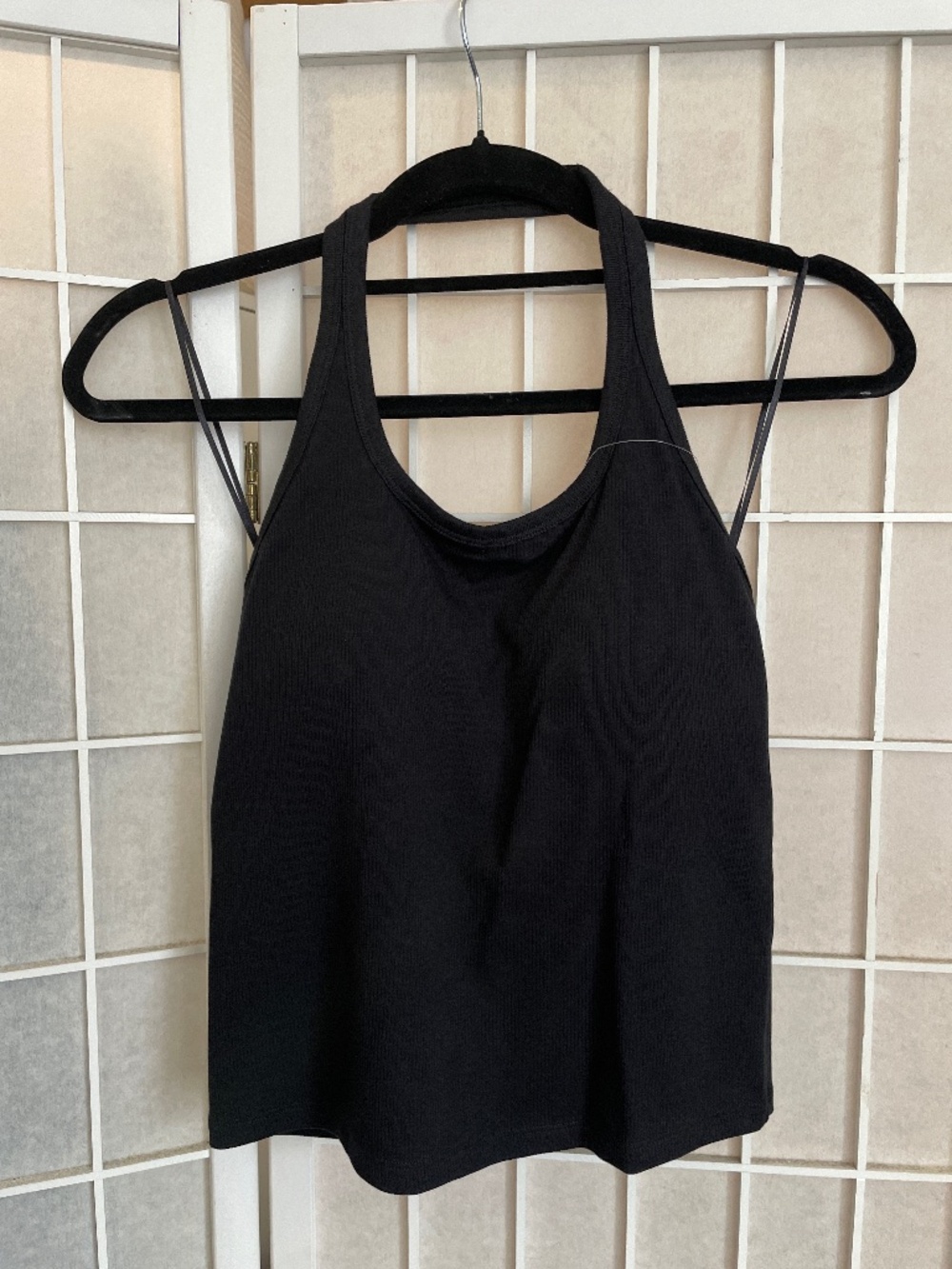 Uniqlo open back halter built in bra crop top Black Medium